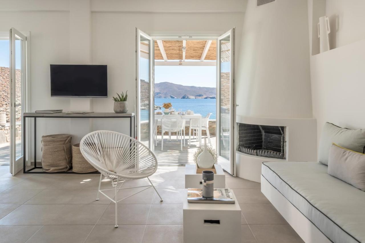Eneos Kythnos Beach Villas-Executive And Premium Villas מראה חיצוני תמונה