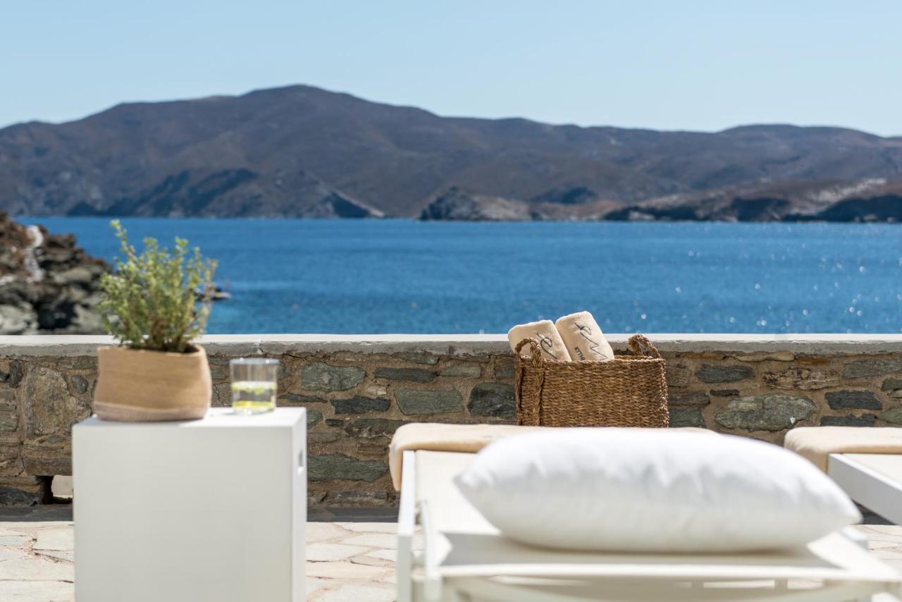Eneos Kythnos Beach Villas-Executive And Premium Villas מראה חיצוני תמונה