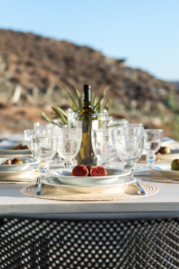 Eneos Kythnos Beach Villas-Executive And Premium Villas מראה חיצוני תמונה