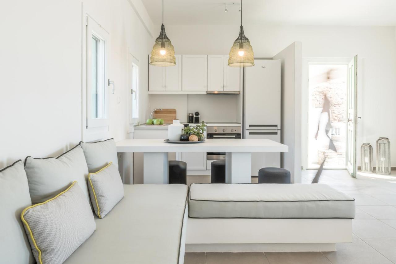 Eneos Kythnos Beach Villas-Executive And Premium Villas מראה חיצוני תמונה