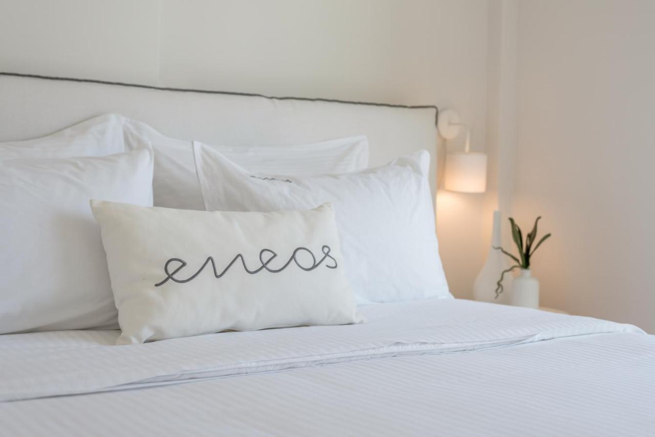 Eneos Kythnos Beach Villas-Executive And Premium Villas מראה חיצוני תמונה