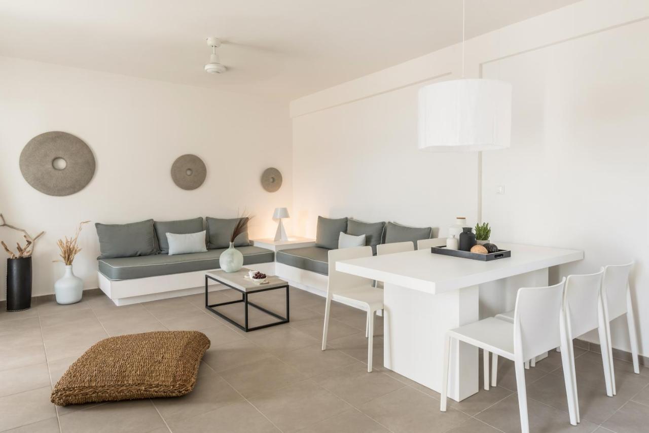 Eneos Kythnos Beach Villas-Executive And Premium Villas מראה חיצוני תמונה