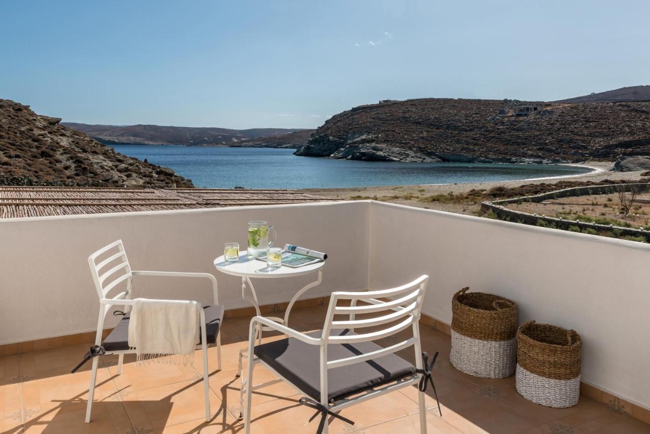 Eneos Kythnos Beach Villas-Executive And Premium Villas מראה חיצוני תמונה